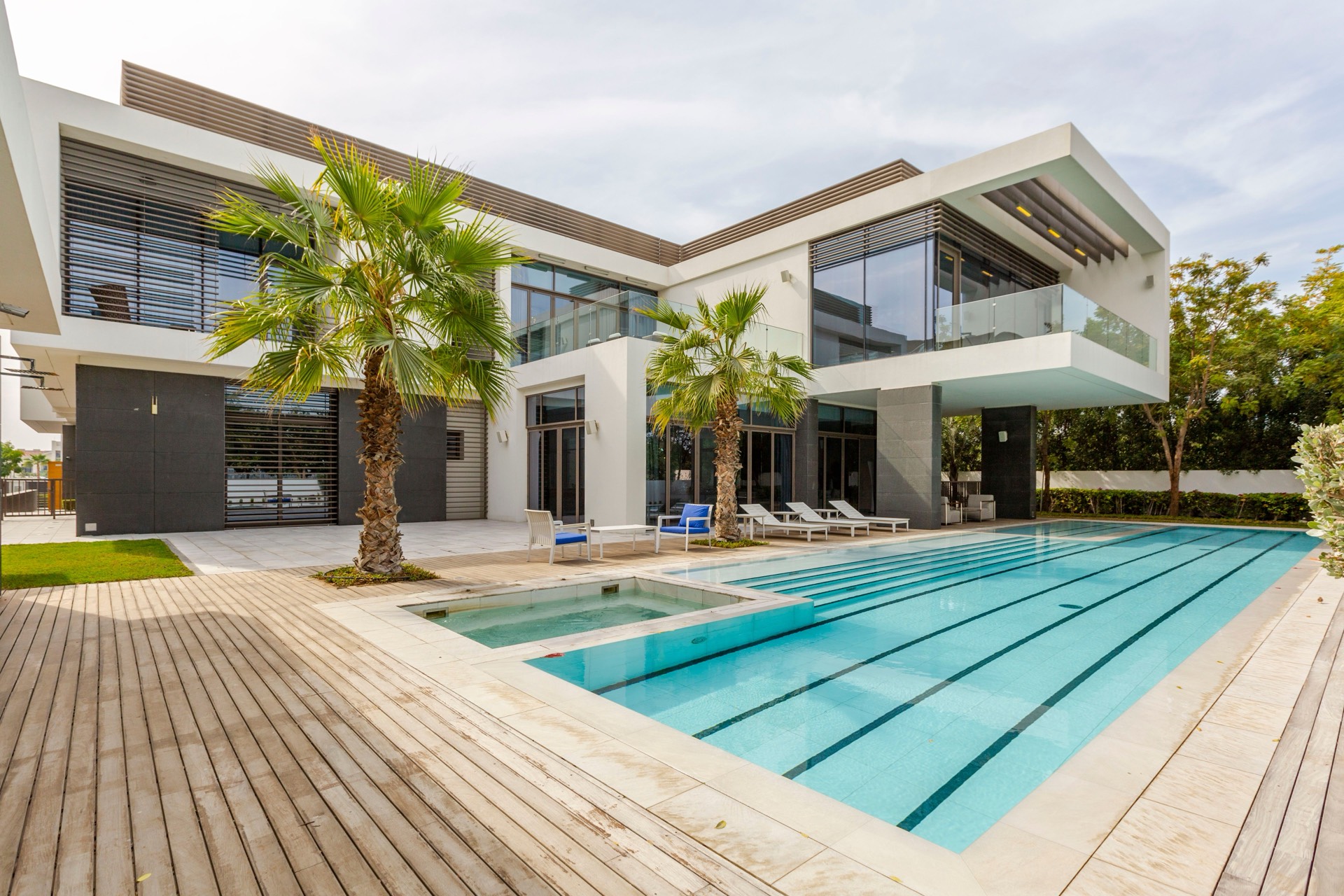 Luxury villa in Ajman